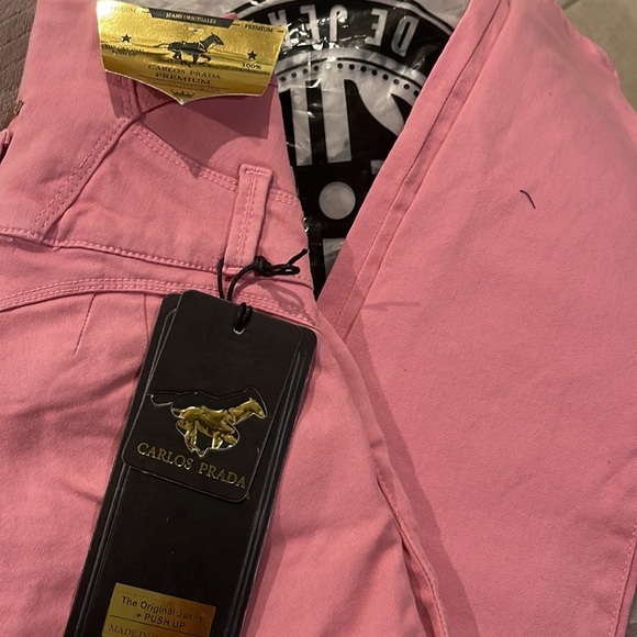 Jeans - Picture 2 of 2